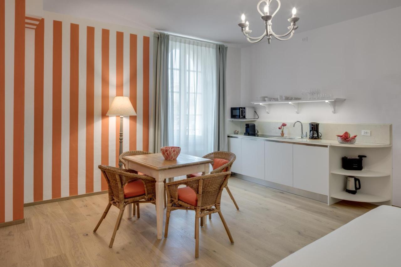 Rambaldi Apartments In Casa Nr 6 With Shared Terrace บาร์โดลิโน ภายนอก รูปภาพ