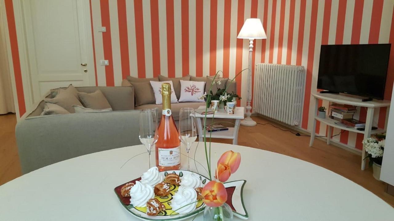 Rambaldi Apartments In Casa Nr 6 With Shared Terrace บาร์โดลิโน ภายนอก รูปภาพ